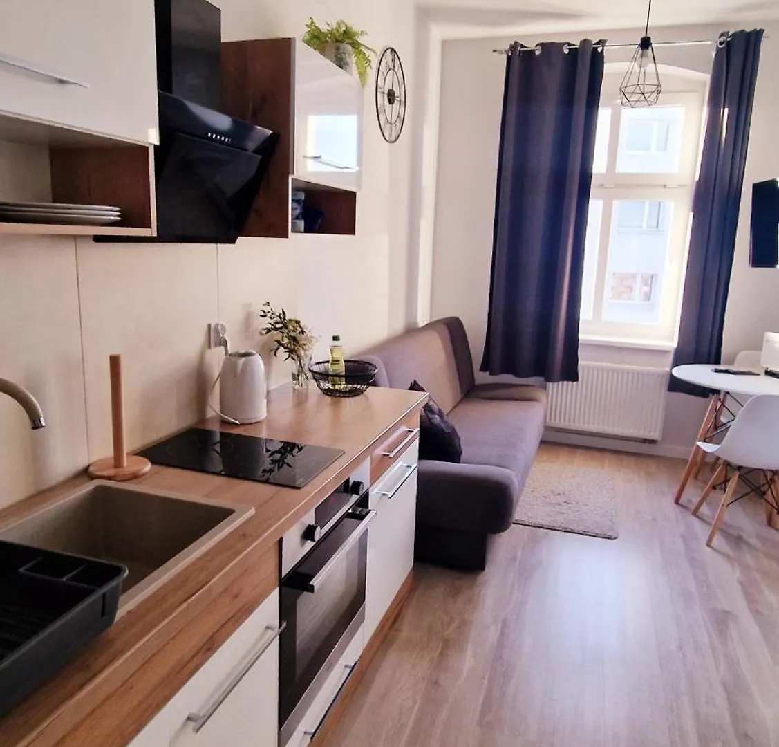 Casa Mama Centrum III Lazarski Poznań 0*,  Polska